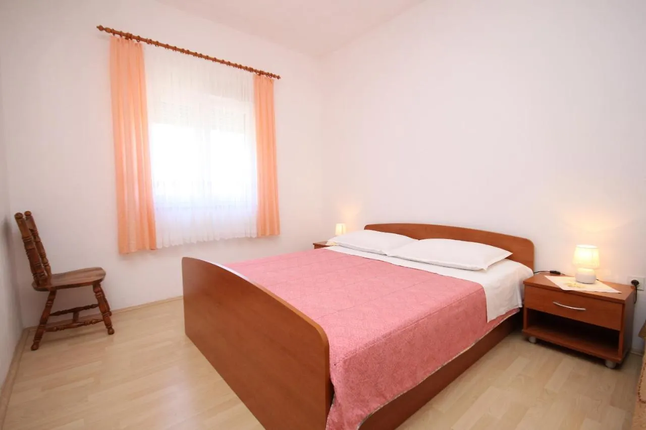 Apartments By The Sea Vlasici, Pag - 6523 Povljana