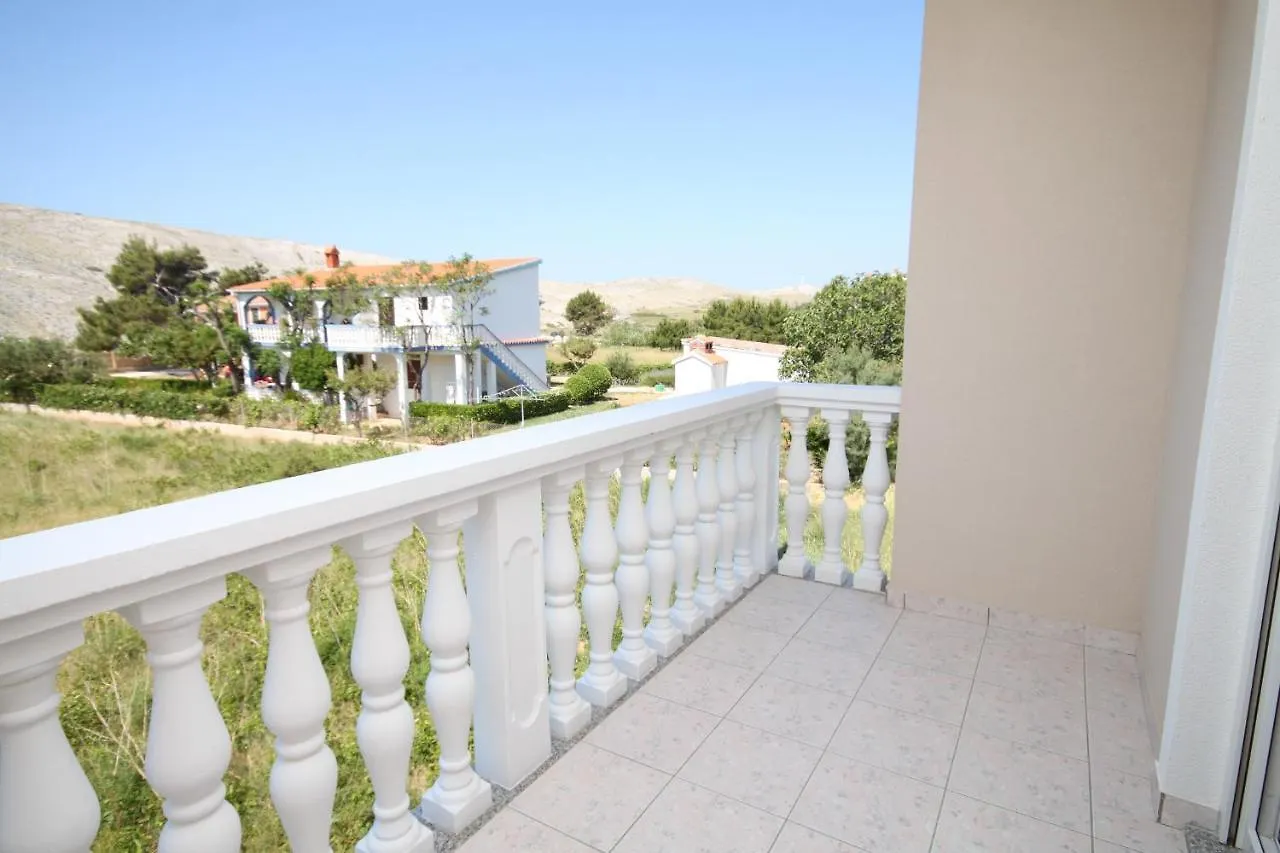 Apartments By The Sea Vlasici, Pag - 6523 Povljana